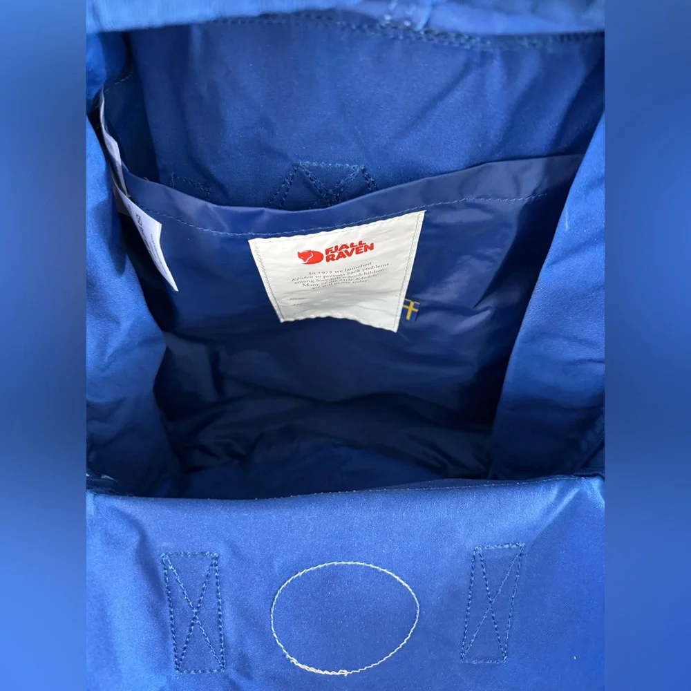Fjallraven/Hydro Flask discover stylish